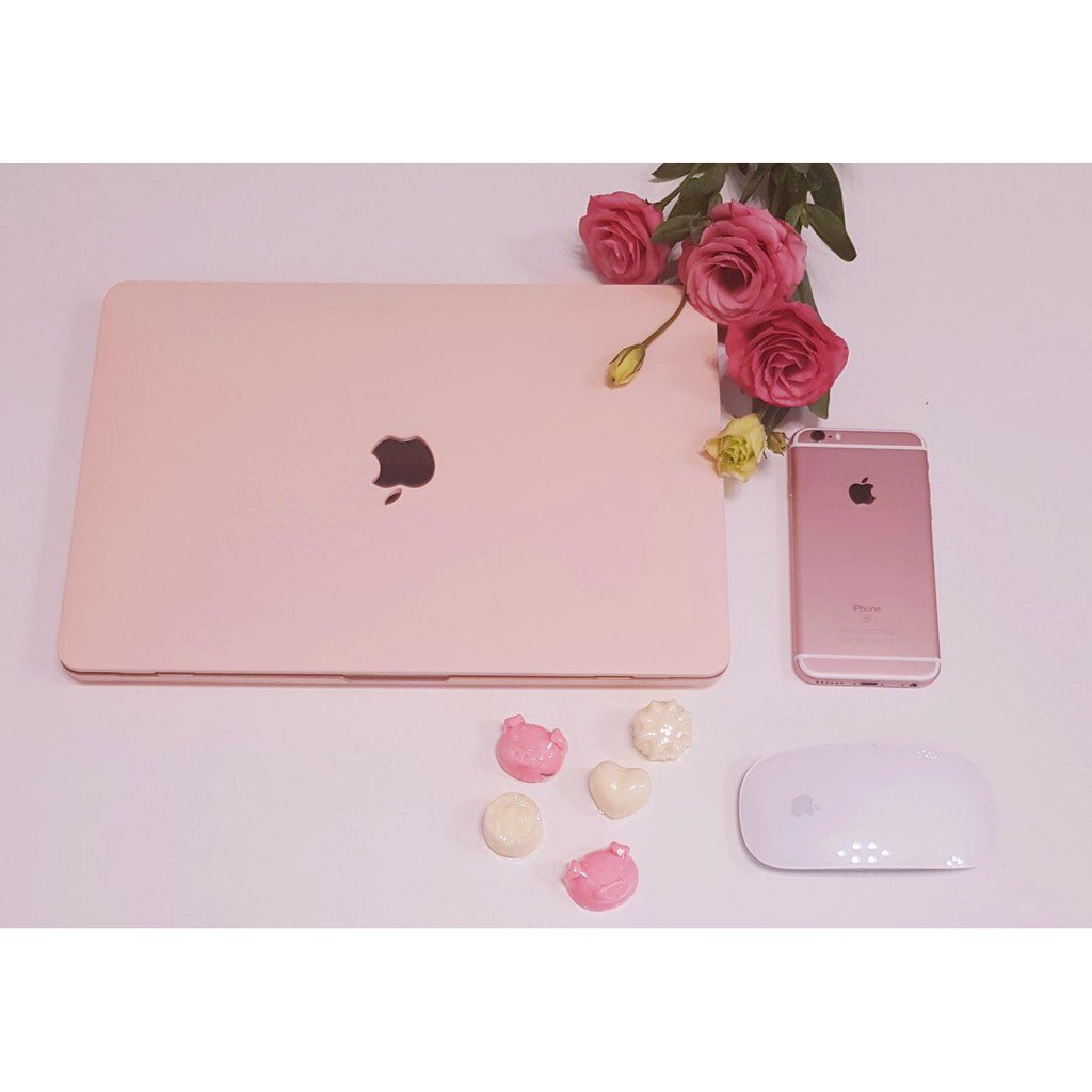 Ốp Macbook màu Hồng pastel đủ dòng (Tặng kèm nút chống bụi và bộ chống gãy sạc)