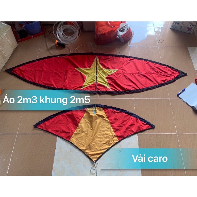 Áo diều lắp ghép cờ đỏ nhiều kích cỡ