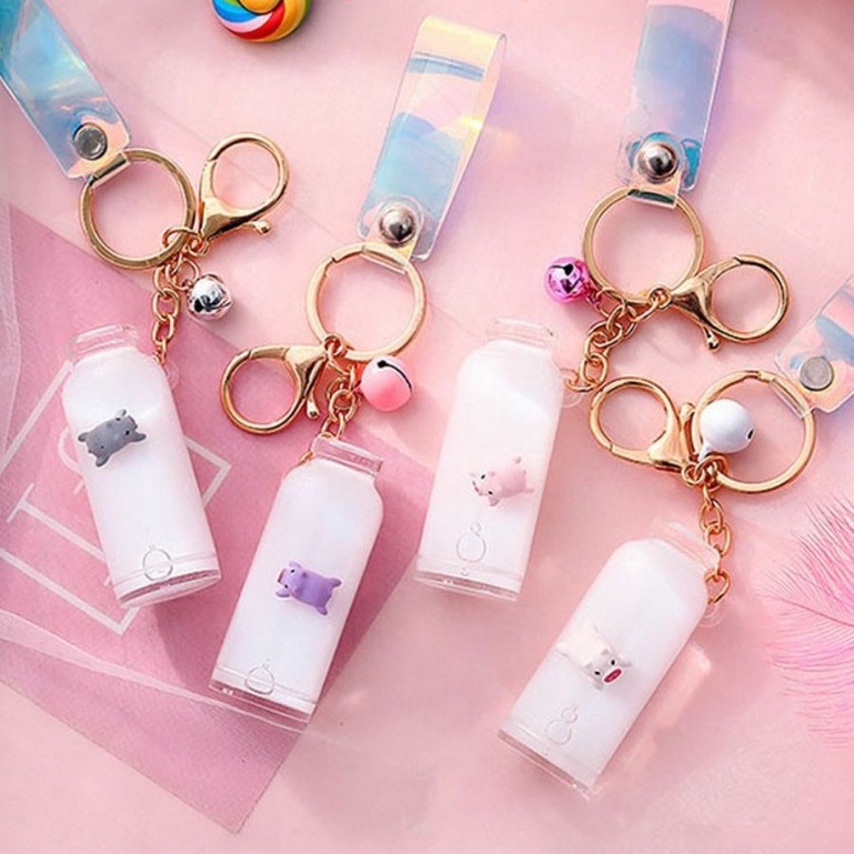 Móc Khóa Cute 𝐃𝐀𝐈𝐐𝐔𝐀𝐍𝐆𝐆𝐑𝐎𝐔𝐏 Móc khóa heo con trong bình sữa xinh xắn dễ thương - #móc_khóa