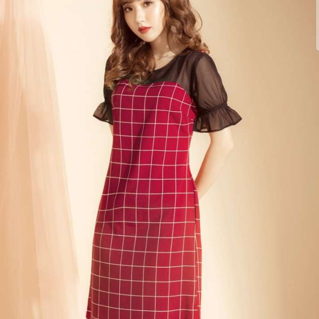 Đầm sọc caro phối ren