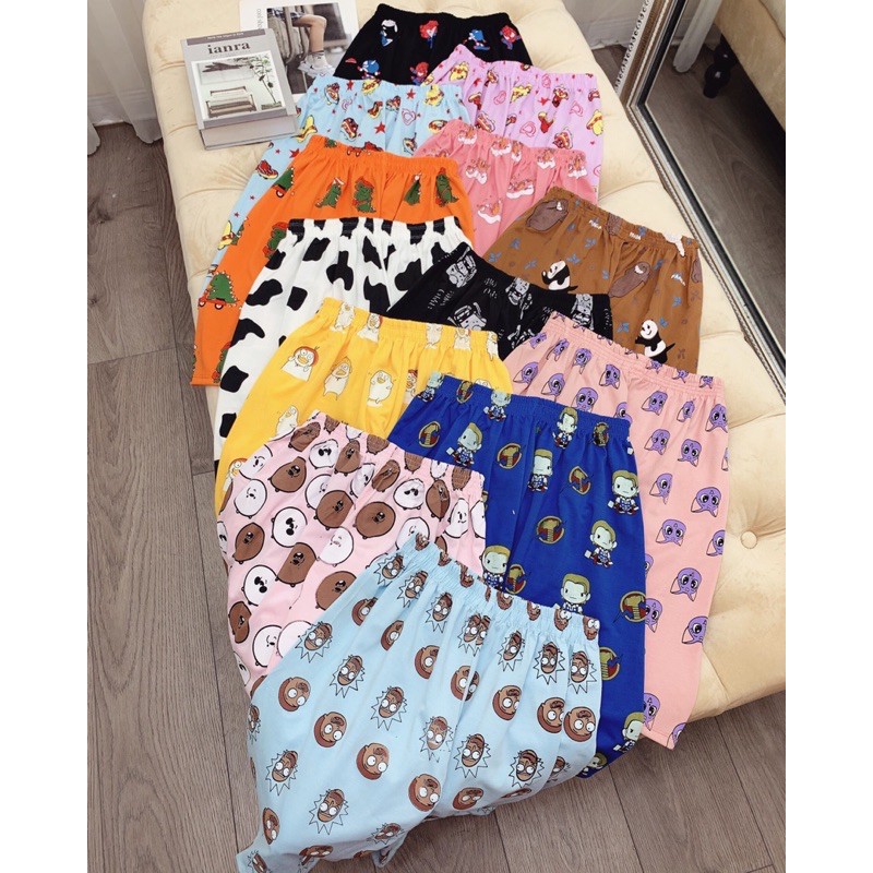 Quần đùi hình cotton
