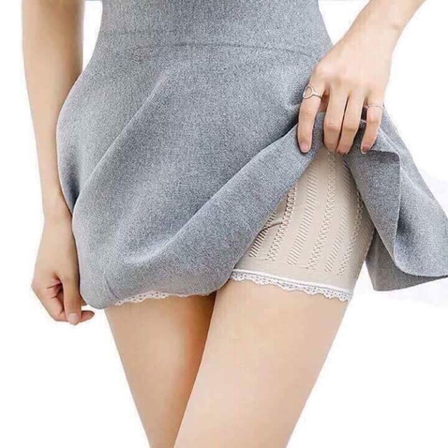Quần mặc váy Nhật
