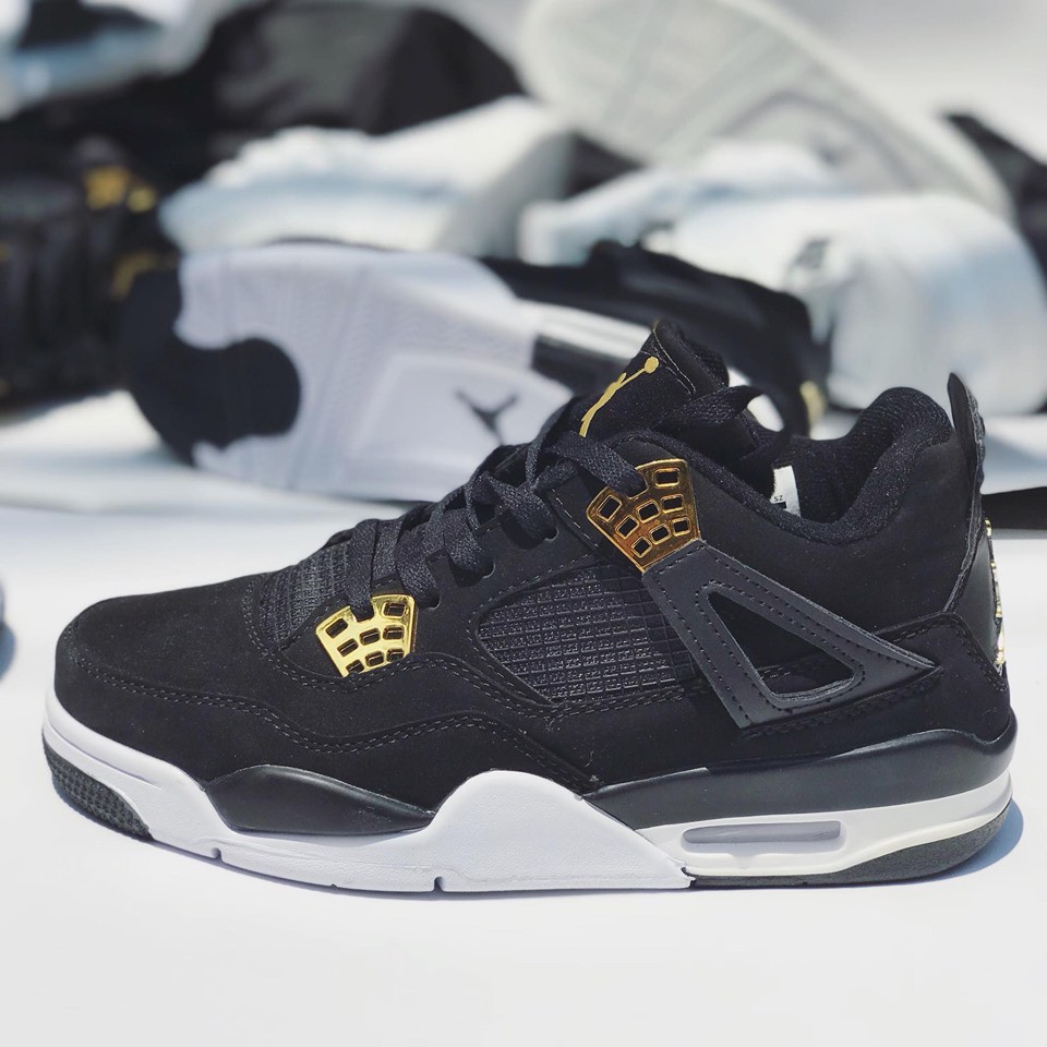 Air Jordan 4 Siêu Chất Và Thời Thượng