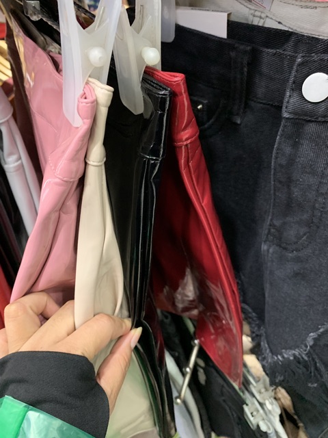 CHÂN VÁY DA BÓNG TRƠN MS12286 | BigBuy360 - bigbuy360.vn