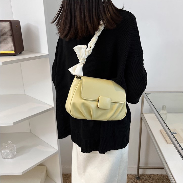 Túi xách nữ chất da mềm mịn kiểu dáng bèo nhún kết hợp nơ xinh Capucha T154