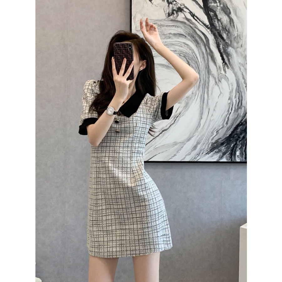 Đầm cổ búp bê phong cách Hepburn Pháp cổ điển thời trang mùa hè 2022