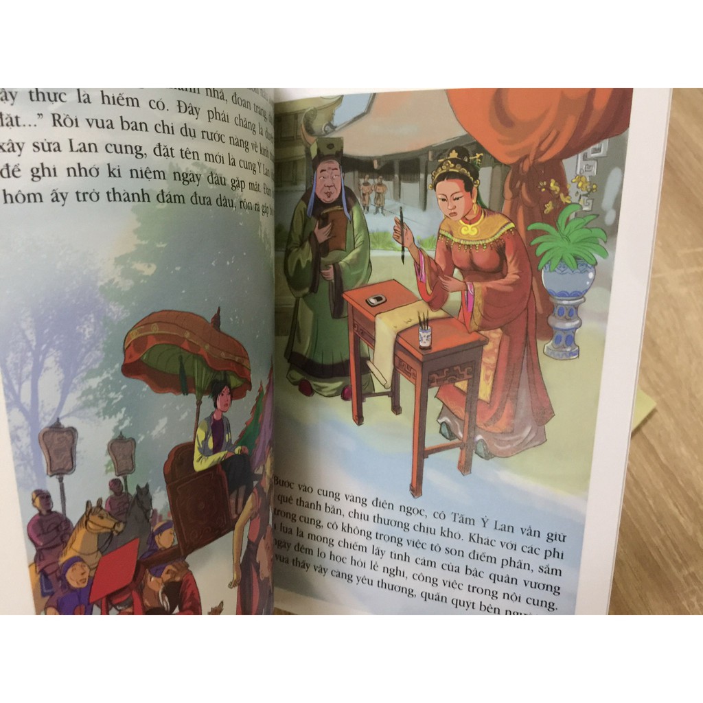 Sách – Tranh Truyện Lịch Sử Việt Nam Quyển lẻ giao ngẫu nhiên
