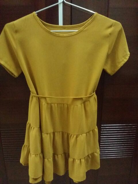 Váy đầm Babydoll màu vàng nghệ mù tạt hót hít 3 tầng cute