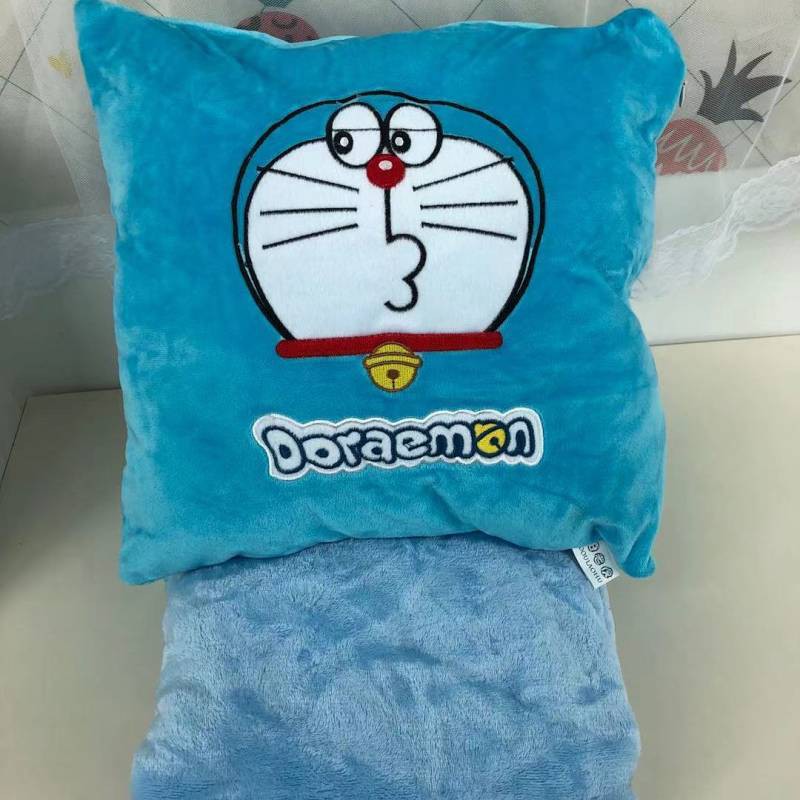 Gối Ôm In Hình Doraemon Đáng Yêu