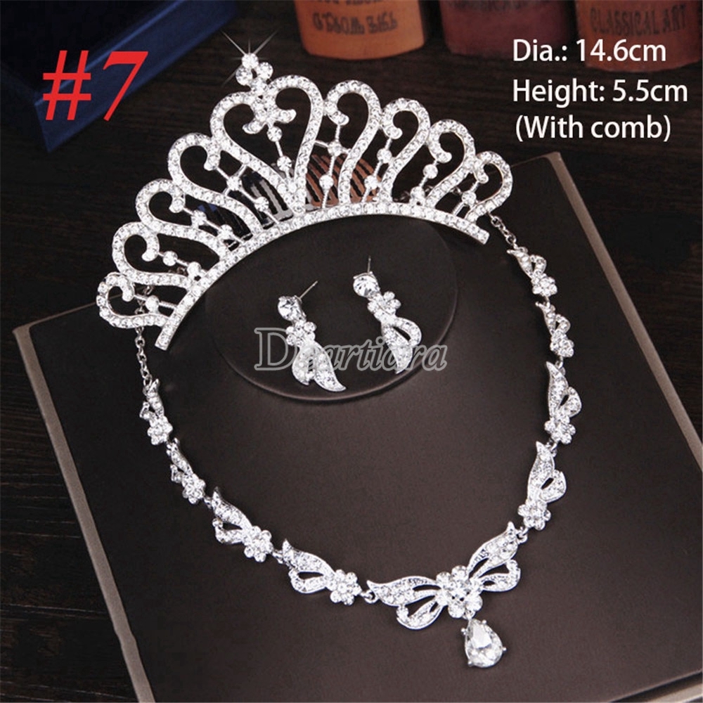 Bộ trang sức cưới với vương miện và hoa tai độc đáo cho cô dâu
