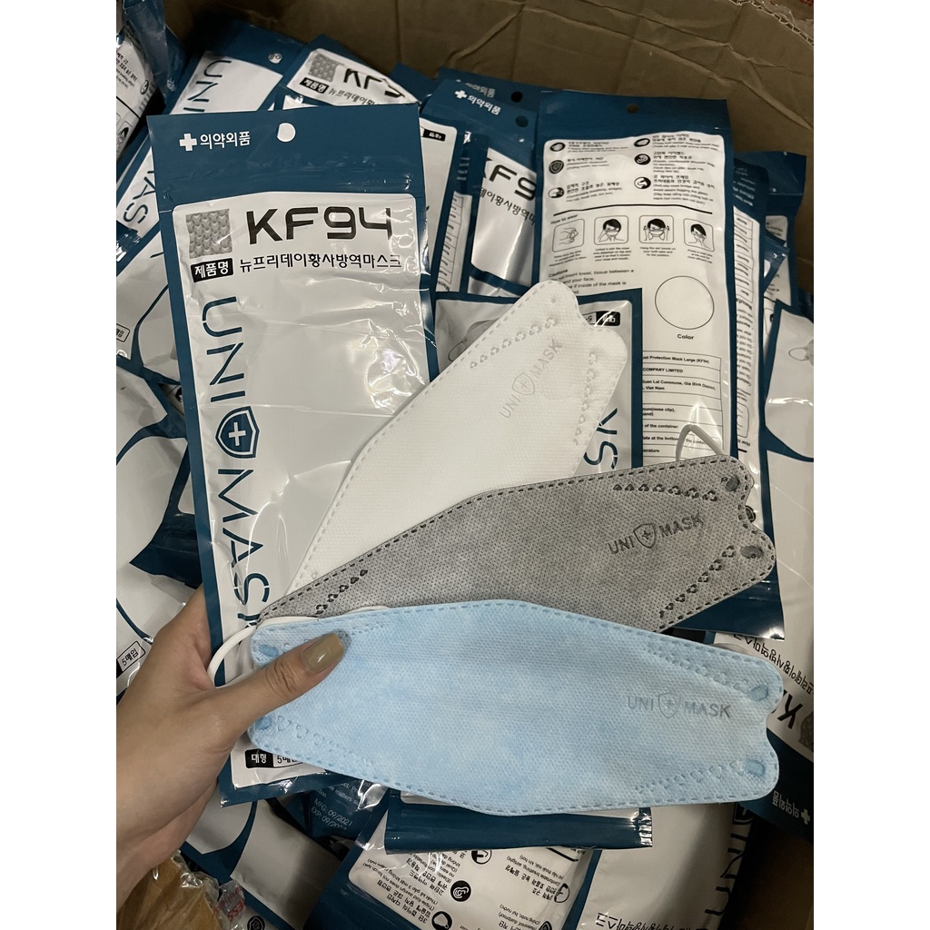 KHẨU TRANG KF94 UNNI MASK Chống Bụi Mịn Và Kháng Khuẩn Hàng Cao Cấp Hàn Quốc ( 1 Thùng màu trắng) )