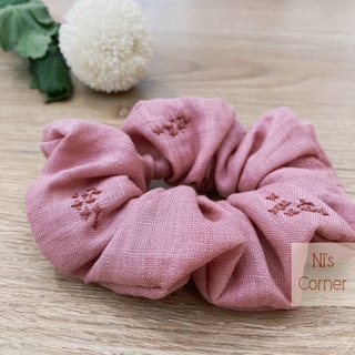 Scrunchies cột tóc Linen thêu tay