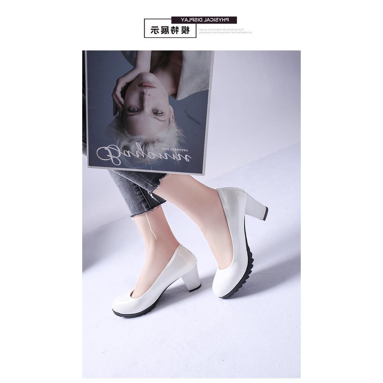 Autumn Matt Round Head Shallow Mouth Black Leather Shoes Thick Heel Large Size Medium And High Heels Mother Professional