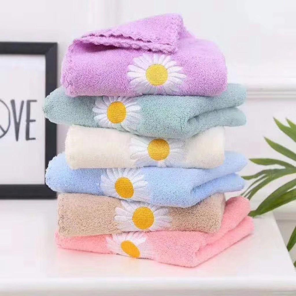 SÉT 5 KHĂN MẶT HOA CÚC XUẤT HÀN SIÊU ĐẸP MỀM MỊN RỬA MẶT BAO THÍCH ,THẤM NƯỚC TỐT 35*75cm