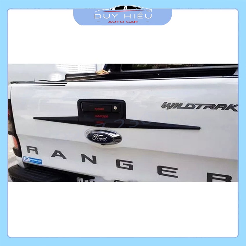 Ốp Tay Mở cốp xe Ford Ranger 2017-2021 mẫu cánh chim 2 màu đen