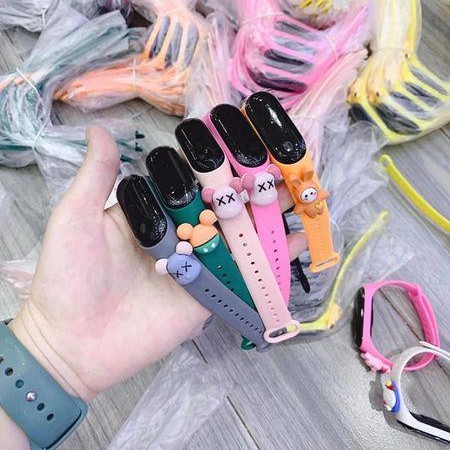 Big Sale: ĐỒNG HỒ ĐIỆN TỬ ZGO DISNEY SIÊU CUTE