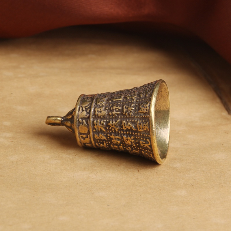 Móc Khóa Đồng Thau Kiểu Dáng Chiếc Chuông Thần Chú  Đem Lại May Mắn Chiêu Tài Lộc