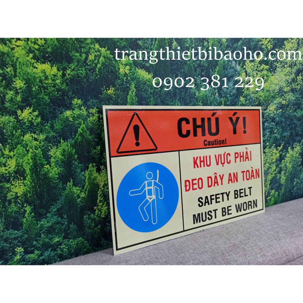 Bảng Alu dán decal Khu vực phải đeo dây an toàn KT20 x 30cm