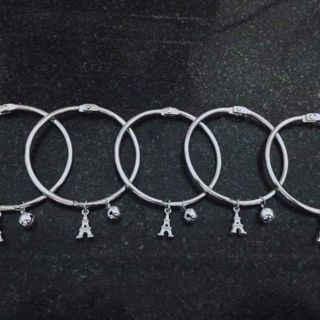 Kiềng tay inox hình tháp ( 1 cái )