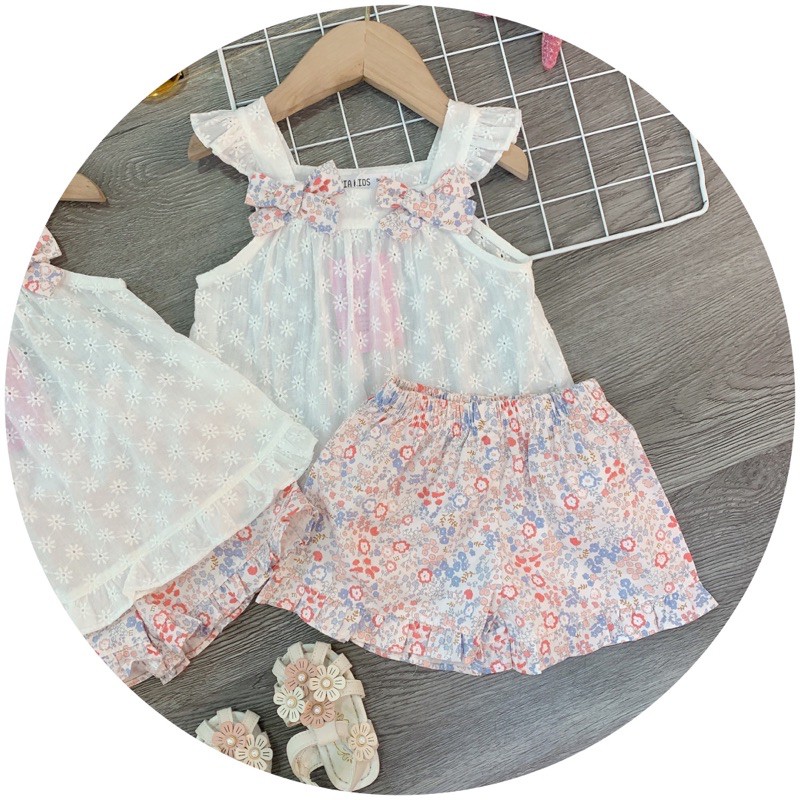 Set bộ hàng thiết kế áo thô đục lỗ quần hoa hồng nhí cực xinh cho bé gái