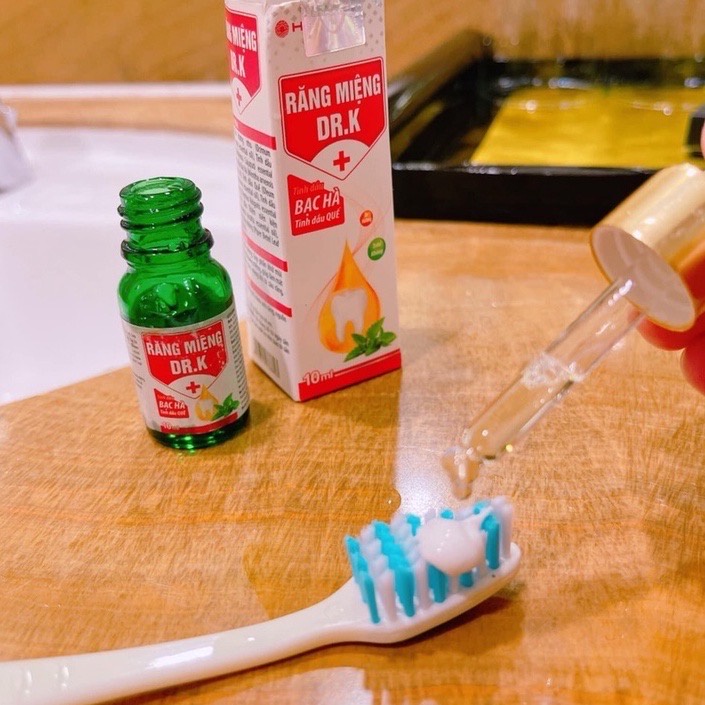 COMBO SIÊU PHẨM Chăm Sóc Răng Miệng- Kem làm trắng răng SOS Teeth+ Tinh Dầu Răng Miệng DR.K+ Bàn chải Dr.B