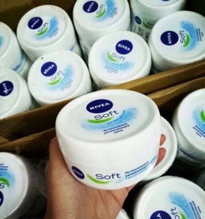 Kem nẻ nivea solf Đức