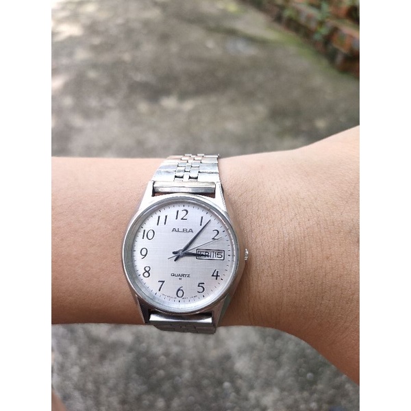 Đồng hồ nam Alba Seiko nhật bản, mặt tia cực đẹp, size 38mm, dây khóa thép không rỉ zin, độ mới cao 95%