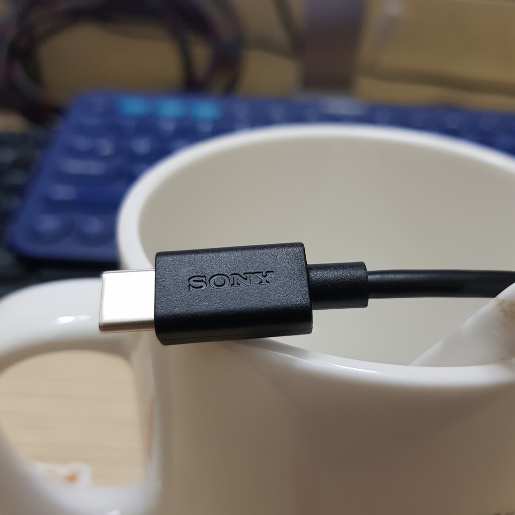 Cáp sony typeC chiều dài 22.5 cm,tương thích mọi loại máy,sạc nhanh