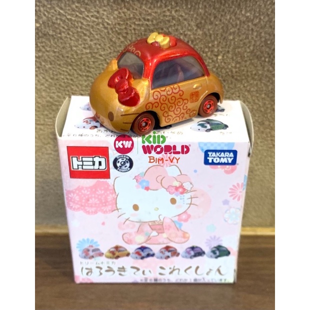 Xe mô hình Tomica Box Disney Hello Kitty. MS: 673.