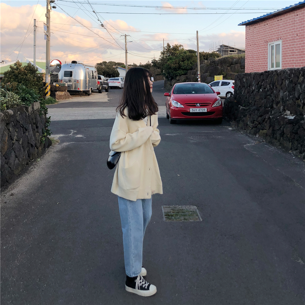 <Ready> Áo Khoác Len Cardigan Cổ Chữ V Thêu Chữ Đơn Giản Kiểu Hàn Quốc | BigBuy360 - bigbuy360.vn