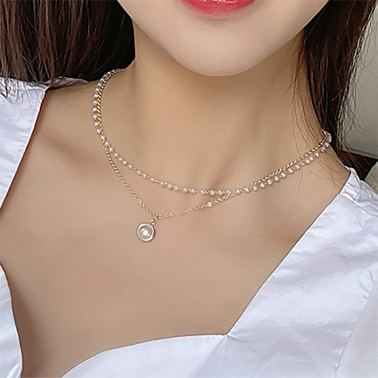 Dây chuyền mặt tròn họa tiết đồng xu phong cách bohemian
