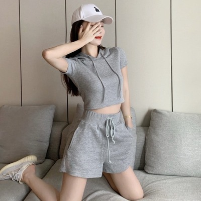 Bộ Áo Hoodie Ngắn Tay + Quần Short Thể Thao Cho Nữ K550 # 2021