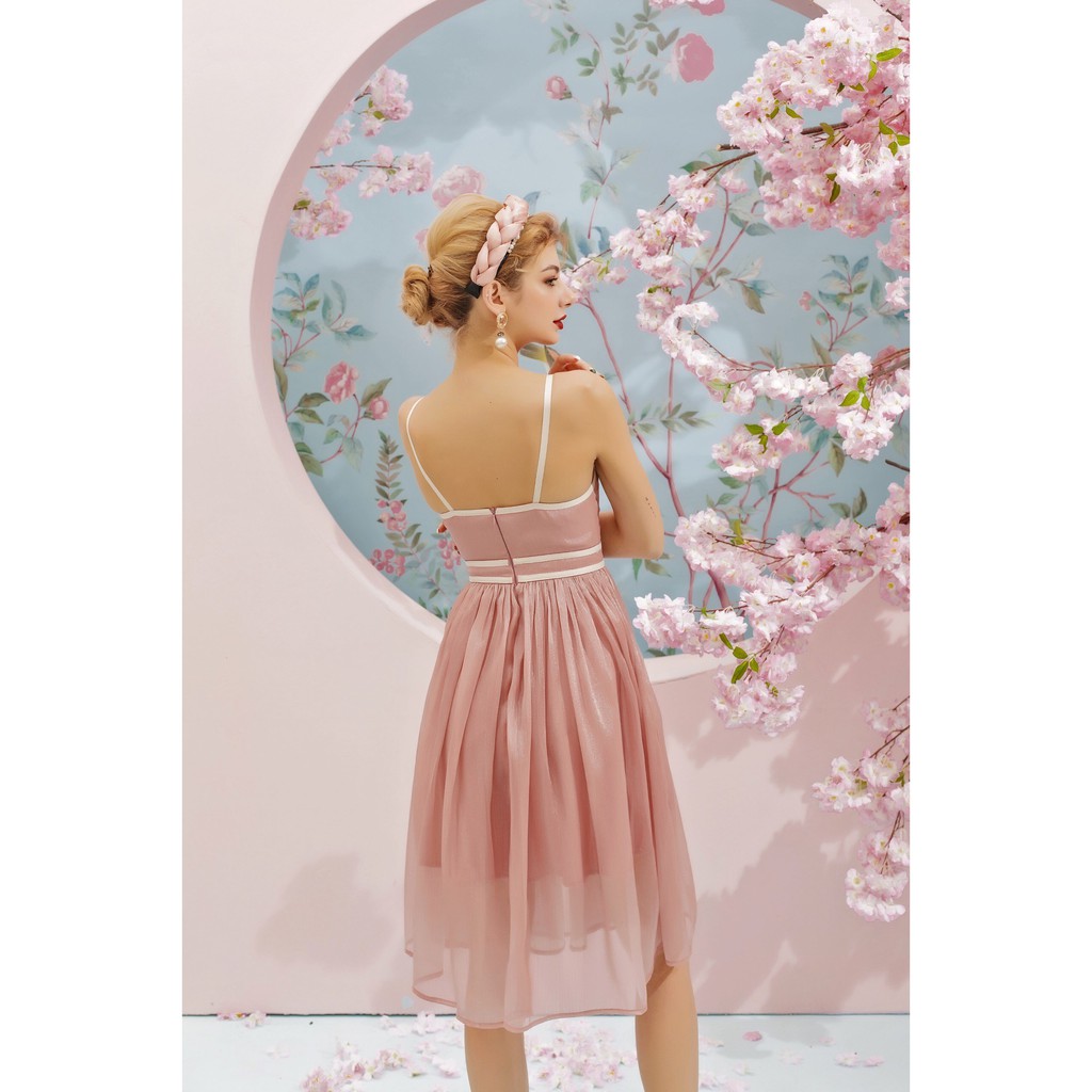 [Mã SKAMSALEP6 giảm 10% tối đa 100K đơn 150K] SÒ VINTAGE - MOLIS Đầm voan tơ hai dây đính hoa nổi | BigBuy360 - bigbuy360.vn