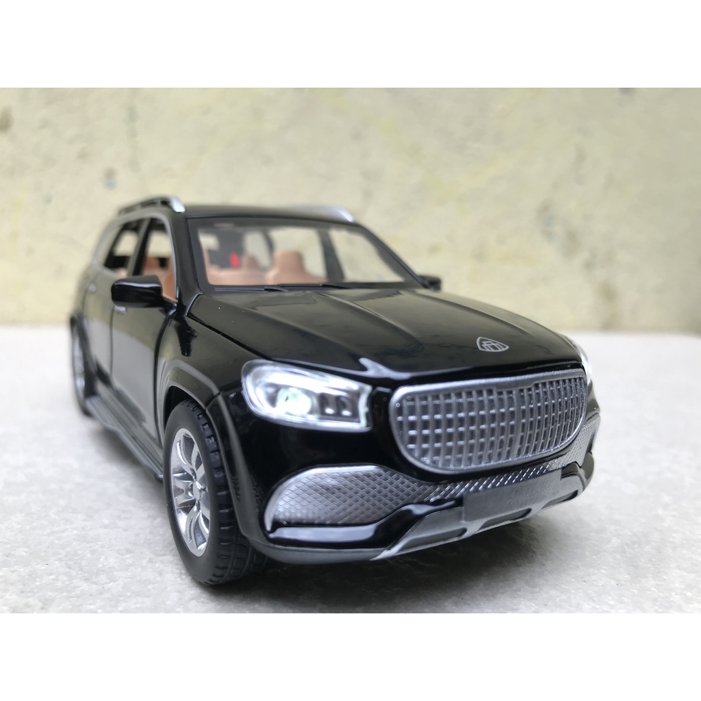 Xe mô hình ô tô MayBach GL S600 1:32