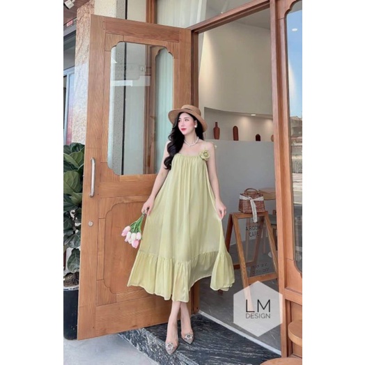 Váy maxi 2 dây cài hoa