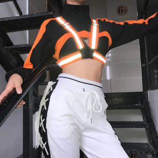 ÁO CROPTOP KÈM ĐAI PHẢN QUANG [HÀNG ORDER]