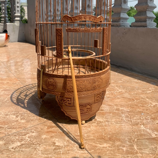 Cầu Lồng khuyên “Rồng”