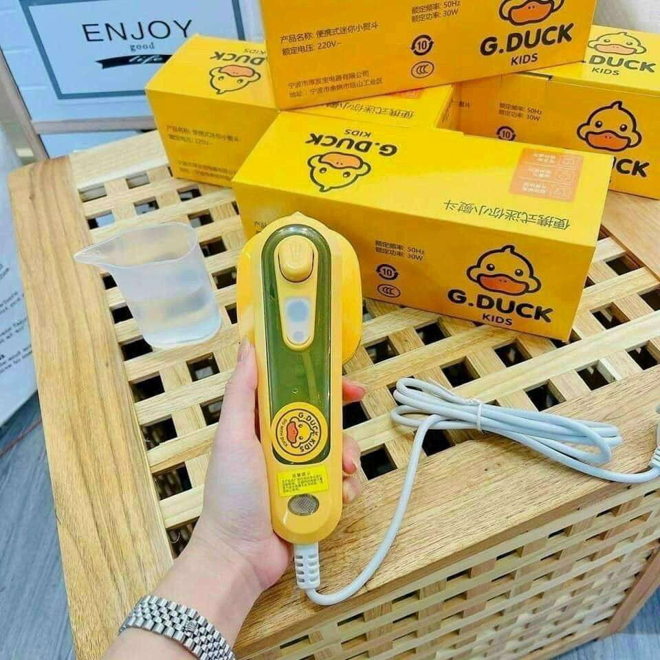 💦 𝐁𝐀̀𝐍 𝐔̉𝐈 𝐇𝐎̛𝐈 𝐍𝐔̛𝐎̛́𝐂 CON VỊT VÀNG 𝐌𝐈𝐍𝐈 𝐆. 𝐃𝐔𝐂𝐊 𝐍𝐎̣̂𝐈 Đ𝐈̣𝐀 𝐓𝐑𝐔𝐍𝐆 💦