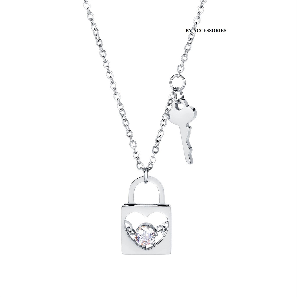 Dây chuyền titan ổ khóa trái tim rỗng đính đá không gỉ