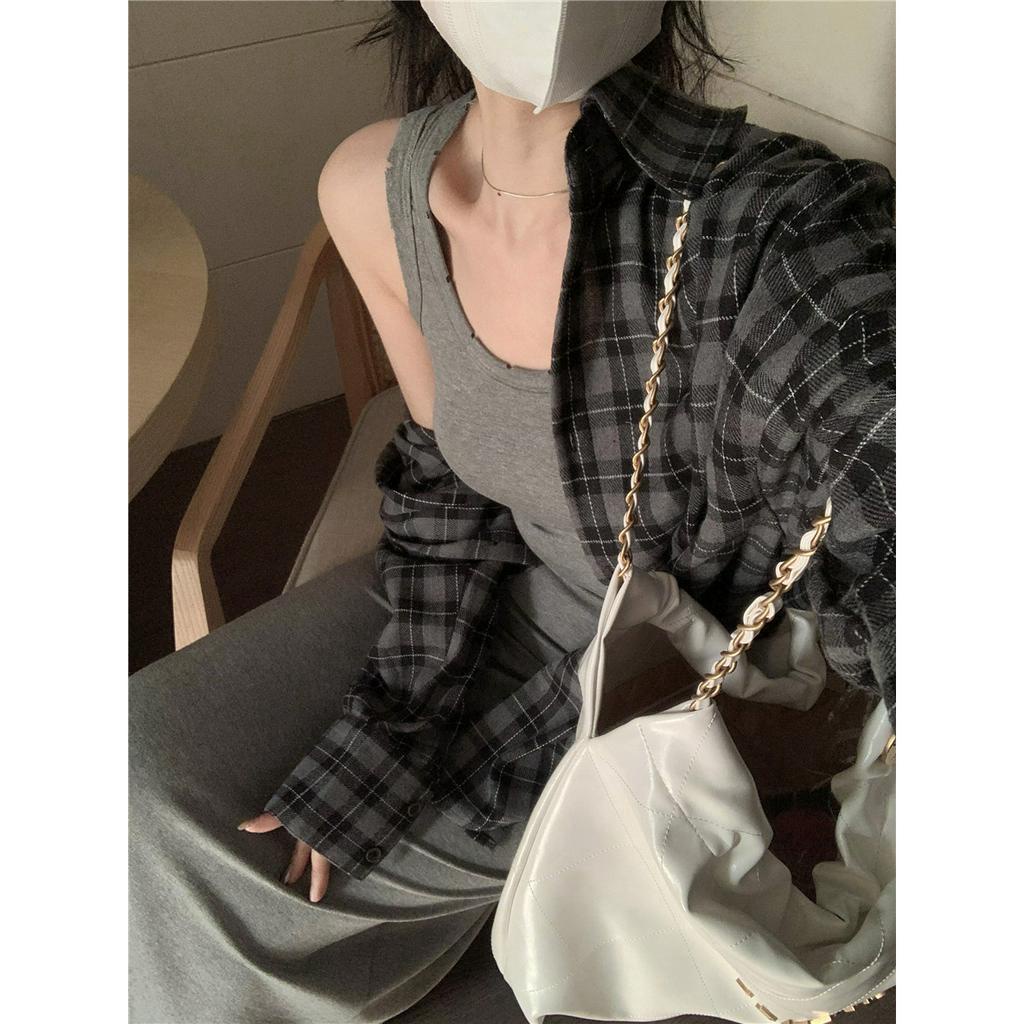 Set Áo Thun Dài Tay Cổ Tròn + Đầm Yếm Ca Rô Dài Tay Cổ Bẻ Thời Trang Nữ