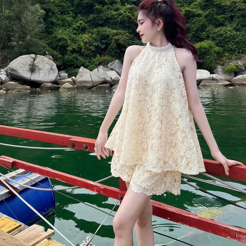 Set Bộ Yếm Ren Hoa 2 Lớp Kèm Quần Sooc SB3010-Teen 888