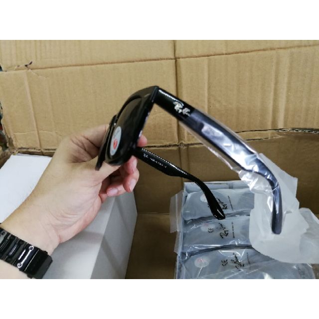 Kính Mát Phân Cực Chất Lượng Cao