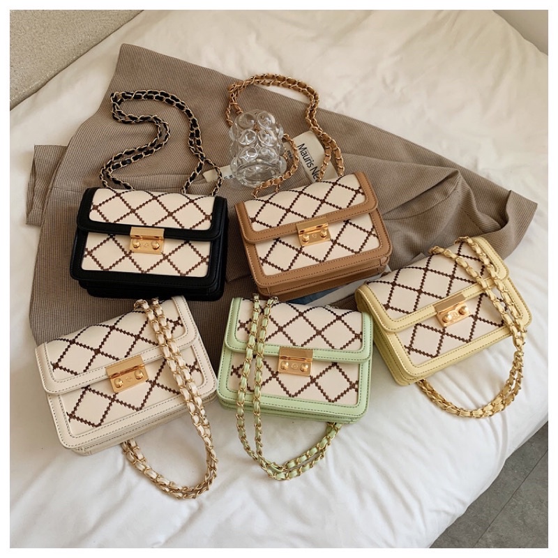 Túi xách nữ đeo chéo trần trám khoá sập dây đeo da luồn xích phong cách trẻ trung TX51