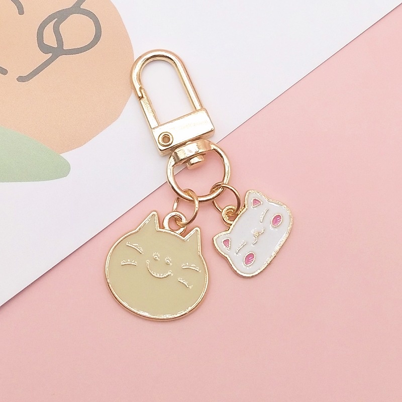Móc Khóa Kim Loại 6 Kiểu Dáng Dễ Thương Dùng Làm Quà Tặng Cho Bạn Bè
