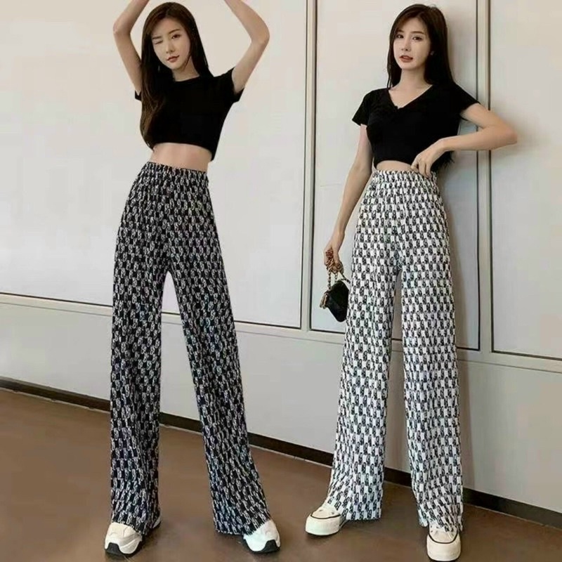 Quần ống xuông tăm