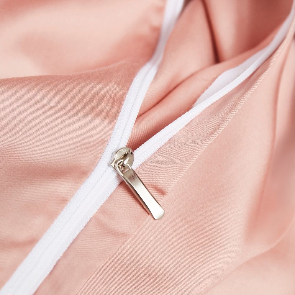 Vỏ gối ôm màu hồng NIN Tencel 868 mềm mịn, mát lạnh - Misty Rose