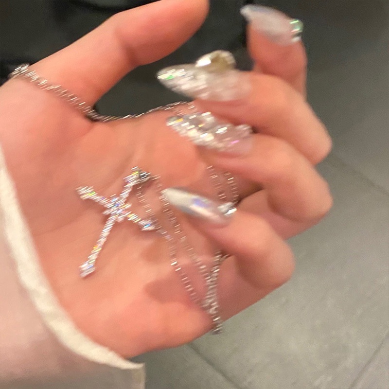 Vòng cổ Mạ Bạc 2K Mặt Thánh Giá Đính Đá Pha Lê Thời Trang dreamdiary