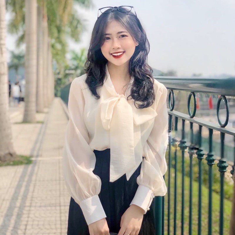 áo sơ mi nữ đẹp kiểu Hàn Quốc form rộng tay dài chất lụa cao cấp màu Trắng Be, thắt nơ xinh trước ngực