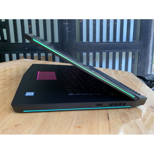 Laptop Dell Alienware 15R4, i9 8950HK, 32G, 512G + 1T, GTX1080 = 8G, zin100%, giá rẻ