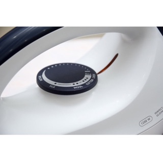 Bàn ủi khô Philips GC-160
